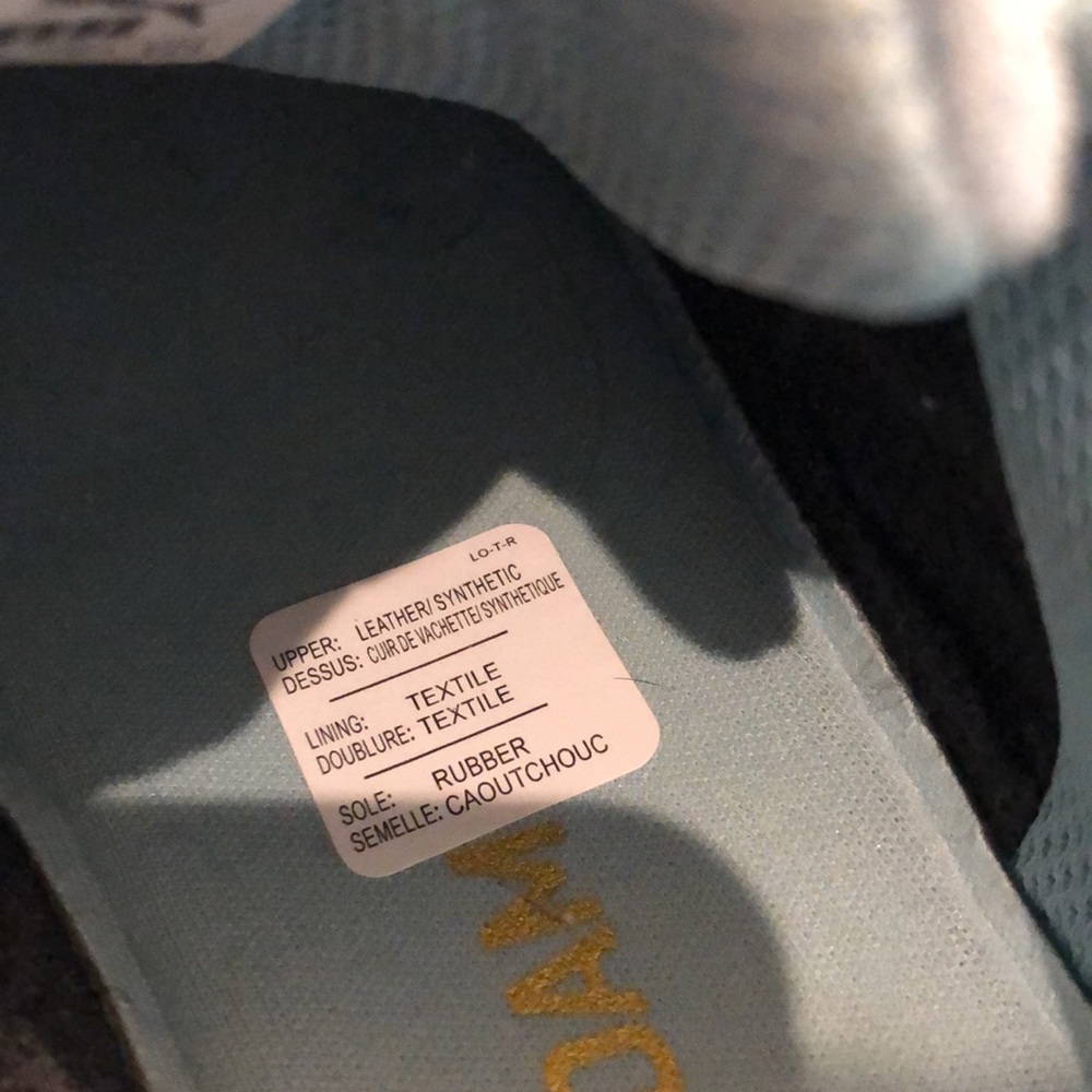 Puma Women's Light Blue Suede Low-Top Sneakers with White Stripe - Picture 5 of 6